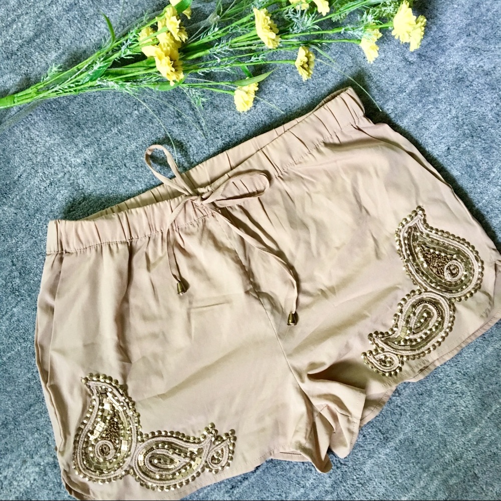 Sequin Embellished Shorts • F21